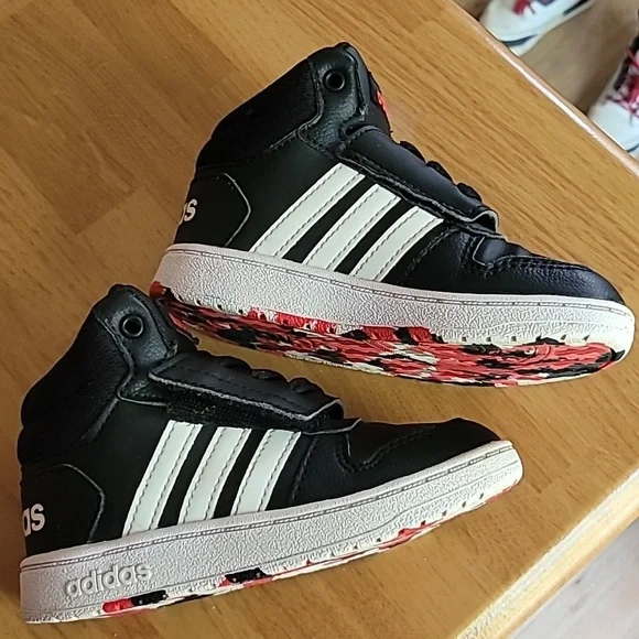 Adidas Hoops 2.0 - Picture 8 of 8